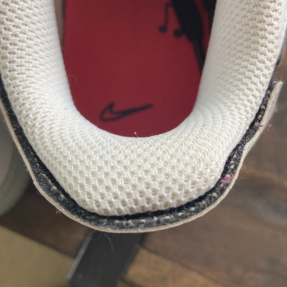 Customizable air forces 1 - Picture 5 of 6